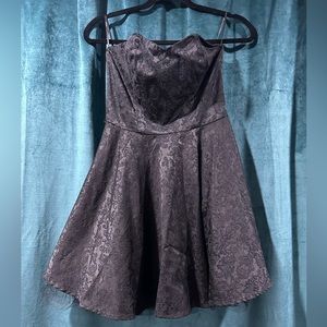Strapless Black Cocktail Dress with Tulle Underskirt Size Small